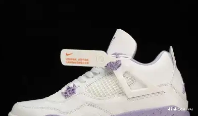 4 JORDAN RETRO SB - 0519